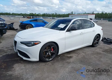 2021 Alfa Romeo Giulia Ti Sport Rwd z USA, uszkodzony, nr VIN ZARFAMBN4M7642313